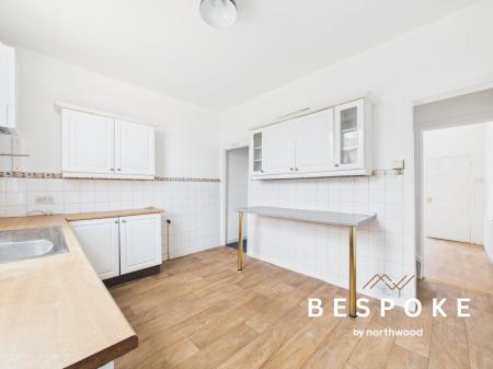 2 bedroom Terraced House for sale in Leaf Street, Stockport, SK5