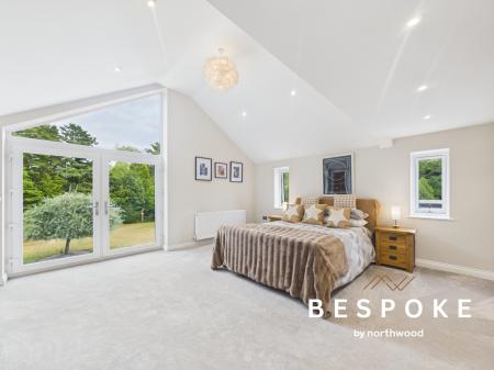 5 bedroom Detached house for sale in Twemlow Lane, Holmes Chapel, CW4