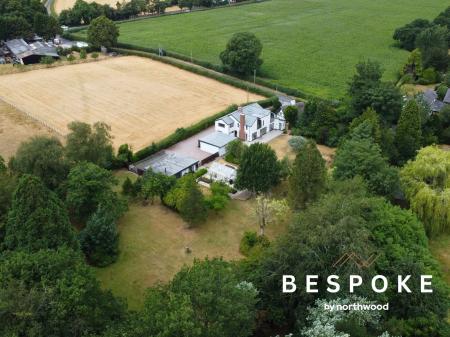 5 bedroom Detached house for sale in Twemlow Lane, Holmes Chapel, CW4