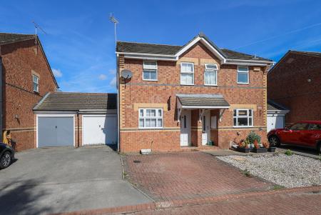 2 bedroom Semi-detached house to let in Dickens Close, Ettiley Heath, Sandbach, CW11