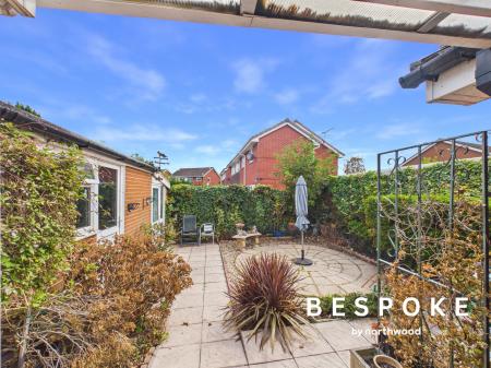 2 bedroom Bungalow for sale in Dean Close, Sandbach, CW11