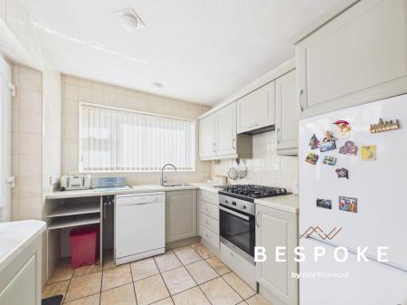 2 bedroom Bungalow for sale in Dean Close, Sandbach, CW11
