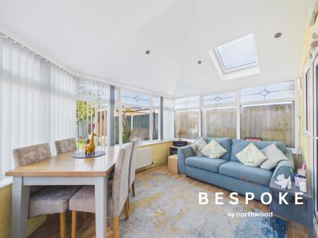 3 bedroom Semi-detached house for sale in Lansdowne Road, Crewe, CW1