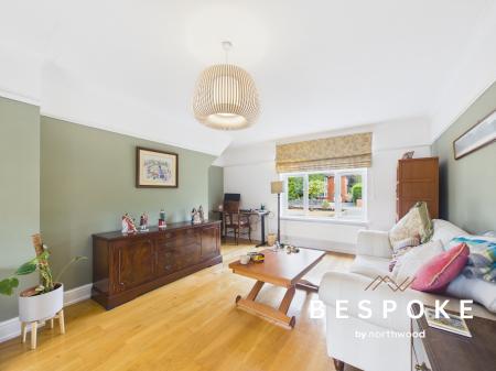 4 bedroom Detached house for sale in Crewe Road, Sandbach, CW11