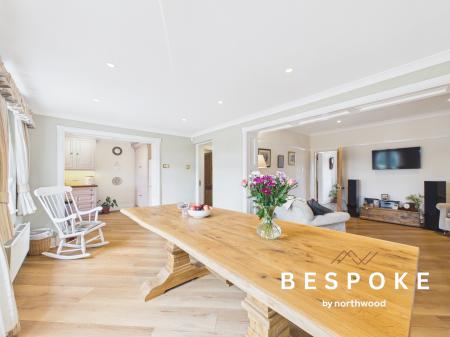 4 bedroom Detached house for sale in Crewe Road, Sandbach, CW11