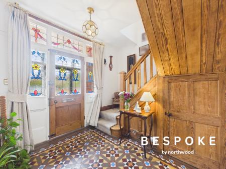 4 bedroom Detached house for sale in Crewe Road, Sandbach, CW11