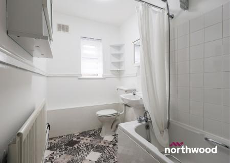 2 bedroom Apartment to let in Ashman Street, Stoke-on-Trent, ST6
