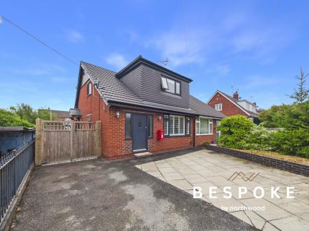 2 bedroom Bungalow for sale in Dukes Crescent, Sandbach, CW11
