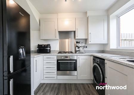 3 bedroom End of terrace house to let in Teasel Close, Sandbach, CW11