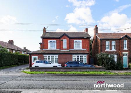 4 bedroom Detached house to let in Newcastle Road, Blakelow, Nantwich, CW5