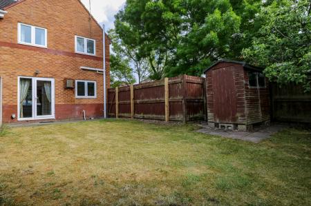 3 bedroom Semi-detached house to let in Coleridge Close, Sandbach, CW11