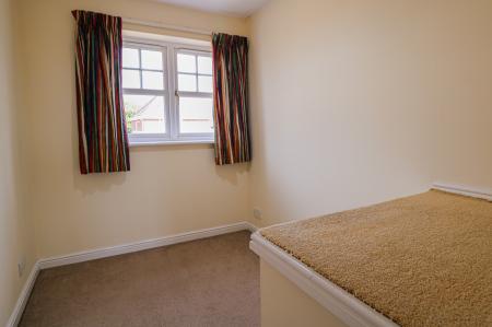 3 bedroom Semi-detached house to let in Coleridge Close, Sandbach, CW11