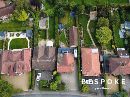 4 bedroom Detached house for sale in Bradwall Road, Sandbach, CW11