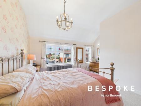 4 bedroom Detached house for sale in Bradwall Road, Sandbach, CW11