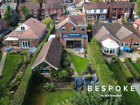 4 bedroom Detached house for sale in Bradwall Road, Sandbach, CW11