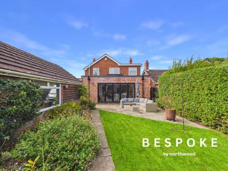 4 bedroom Detached house for sale in Bradwall Road, Sandbach, CW11