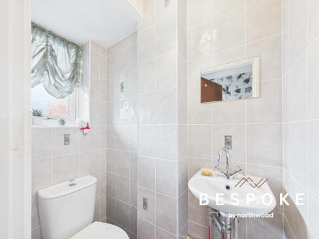 4 bedroom Detached house for sale in Bridgemere Close, Sandbach, CW11