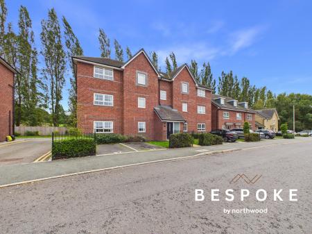 2 bedroom Flat for sale in Violet Grove, Northwich, CW8