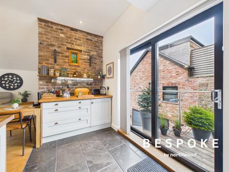 2 bedroom Detached house for sale in Congleton Road, Biddulph, CW12