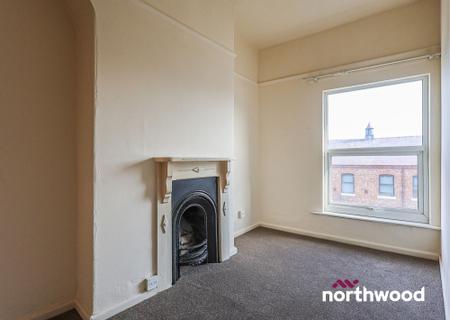 3 bedroom Terraced House to let in Gresty Road, Crewe, CW2