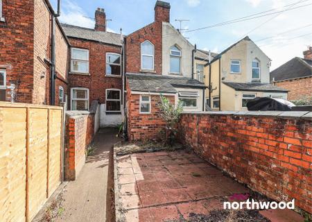 3 bedroom Terraced House to let in Gresty Road, Crewe, CW2