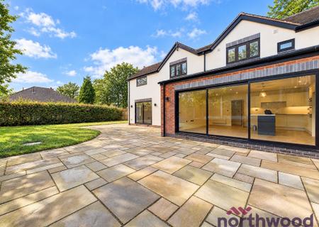 4 bedroom Semi-detached house to let in Middlewich Road, Sandbach, CW11