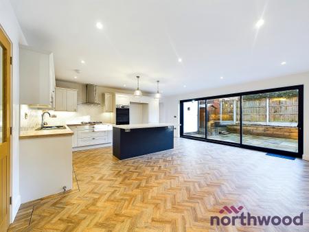 4 bedroom Semi-detached house to let in Middlewich Road, Sandbach, CW11