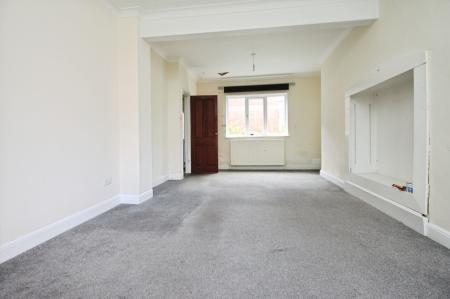 2 bedroom Semi-detached house for sale in Balmoral Road, Woodhouse, Sheffield, S13