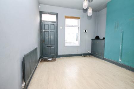 2 bedroom Terraced House for sale in LLoyd Street, page hall, Sheffield, S4