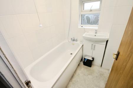 3 bedroom Town house to let in Woodcock Place, Sheffield, S2