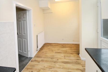 3 bedroom Town house to let in Woodcock Place, Sheffield, S2
