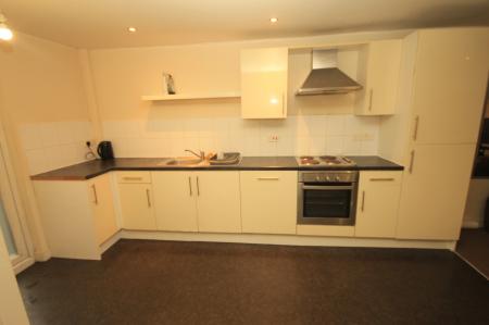2 bedroom Flat to let in Abbeydale Road, Sharrow, Sheffield, S7