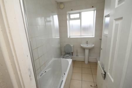 3 bedroom Terraced House to let in City Road, Sheffield, S2