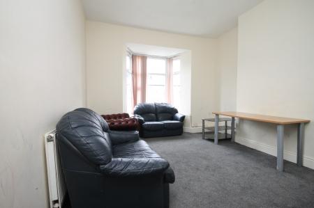3 bedroom Terraced House to let in City Road, Sheffield, S2