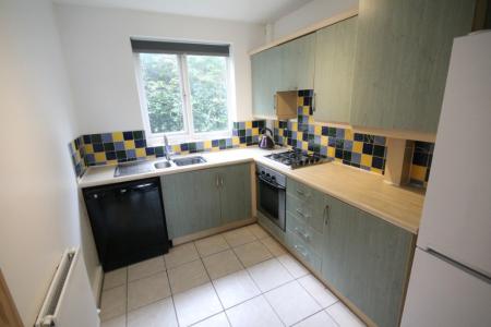 2 bedroom Flat to let in Walkley Lane, Hillsborough, Sheffield, S6