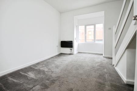 2 bedroom Flat to let in Abbeydale Road, Nether Edge, Sheffield, S7