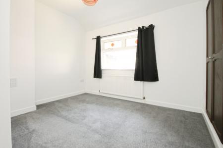 3 bedroom Town house to let in Southey Hall Drive, Sheffield, S5