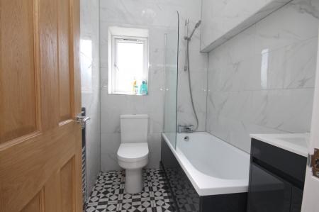 3 bedroom Terraced House for sale in South View Crescent, Sheffield, S7