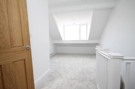 3 bedroom Terraced House for sale in South View Crescent, Sheffield, S7