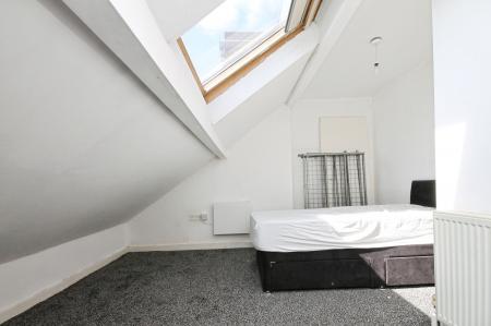 2 bedroom Flat to let in Abbeydale Road, Nether Edge, Sheffield, S7