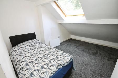 2 bedroom Flat to let in Abbeydale Road, Nether Edge, Sheffield, S7