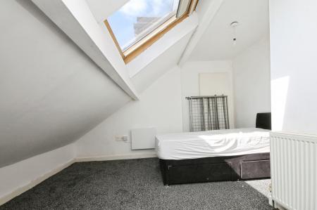 2 bedroom Flat to let in Abbeydale Road, Nether Edge, Sheffield, S7