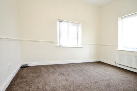 2 bedroom Flat to let in Fieldhead Road, Sharrow, Sheffield, S8