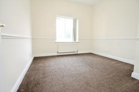 2 bedroom Flat to let in Fieldhead Road, Sharrow, Sheffield, S8