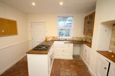3 bedroom Terraced House to let in City Road, Sheffield, S2