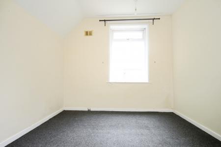 3 bedroom Semi-detached house to let in Horninglow Road, Firth Park, Sheffield, S5