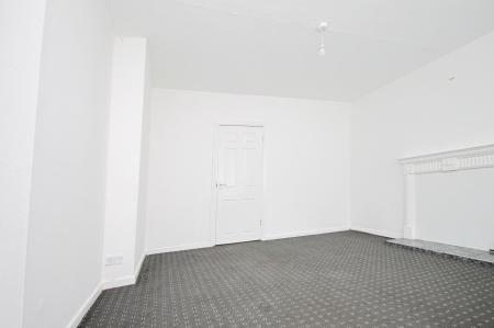 3 bedroom Semi-detached house to let in Horninglow Road, Firth Park, Sheffield, S5