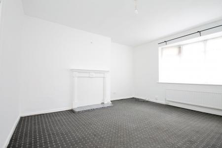 3 bedroom Semi-detached house to let in Horninglow Road, Firth Park, Sheffield, S5