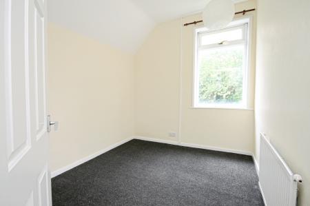 3 bedroom Semi-detached house to let in Horninglow Road, Firth Park, Sheffield, S5