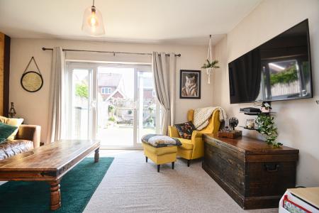 3 bedroom End of terrace house for sale in Ashtree Leasow, Leegomery, Telford, TF1